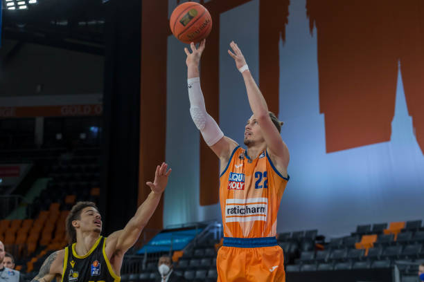 的优异发挥 的优异发挥