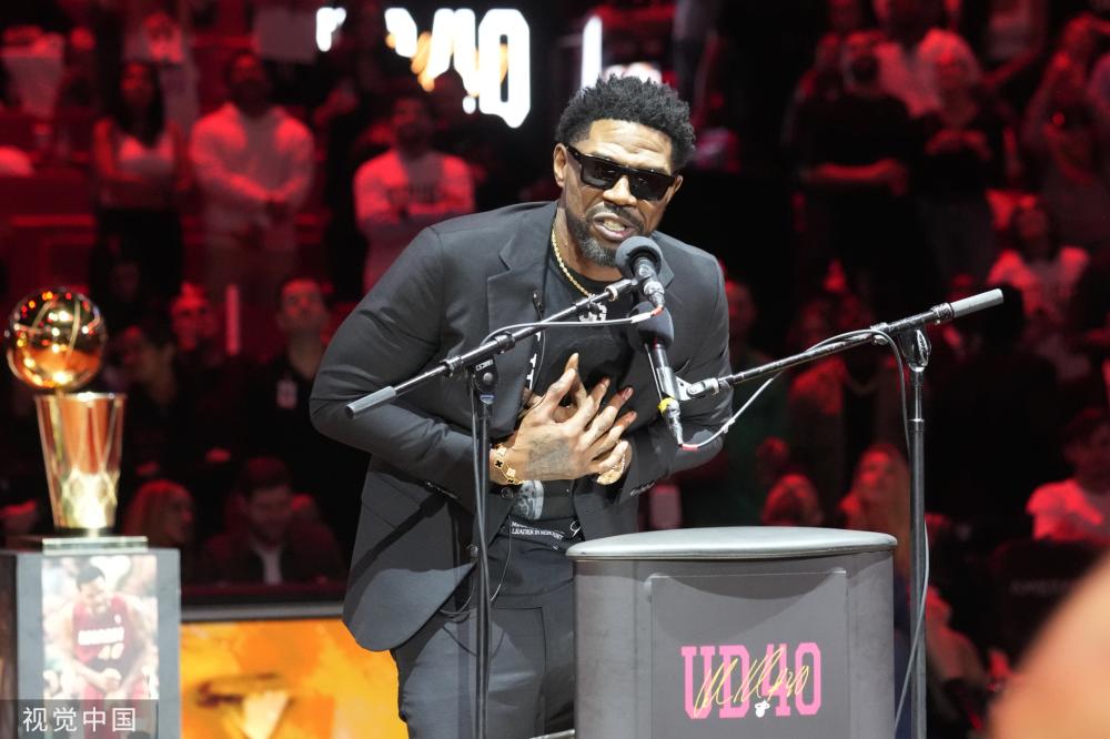 在昨晚进行 在昨晚进行