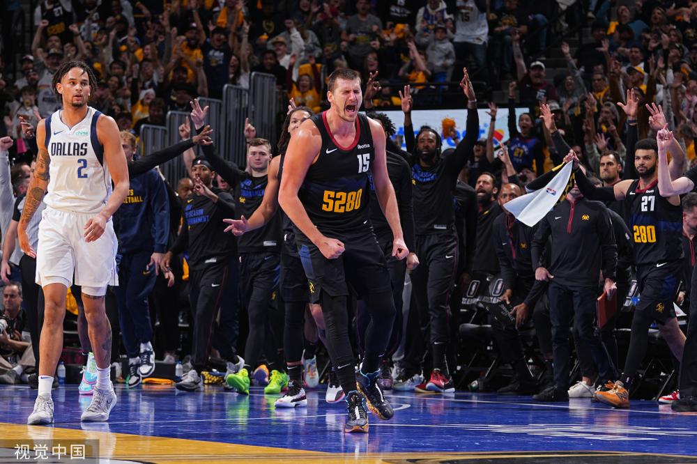 并建立了深 并建立了深